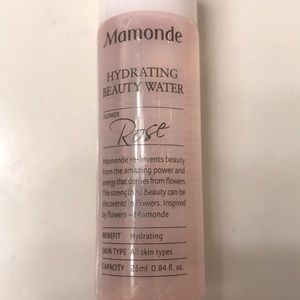 Mamonde hydrating beauty water